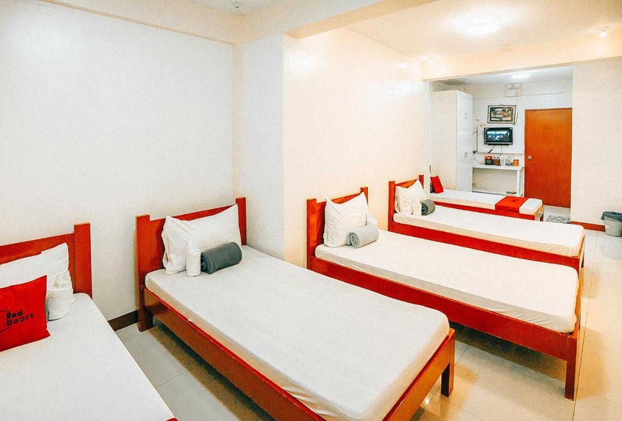 Reddoorz At S & L Apartelle Daraga Albay Legazpi Buitenkant foto